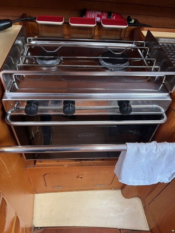 Grand Soleil 46