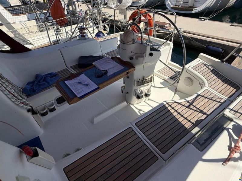 Beneteau OCEANIS 393