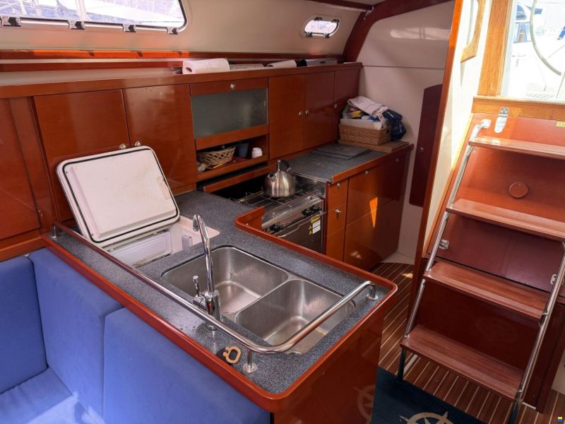 Hanse 370e