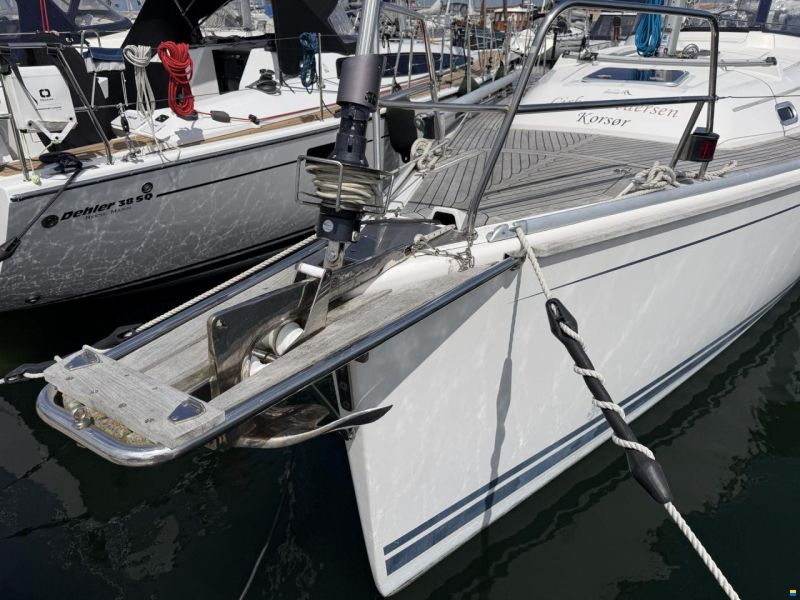 Hanse 370e