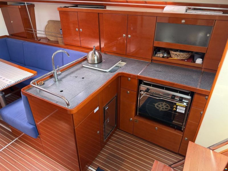 Hanse 370e