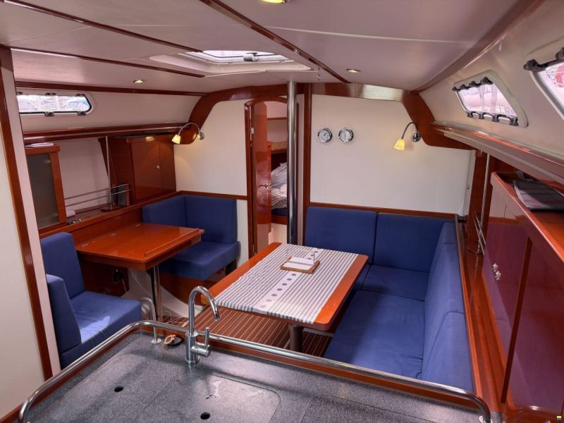 Hanse 370e
