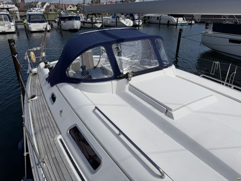 Hanse 370e