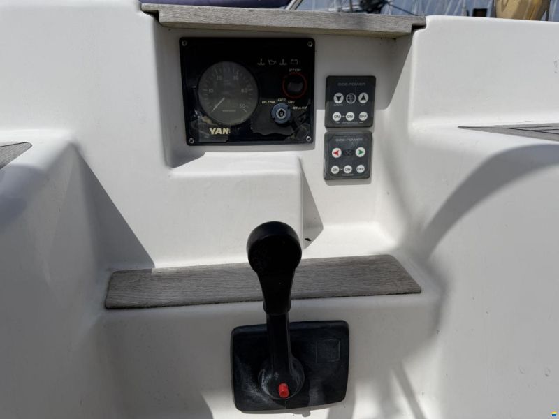 Hanse 370e