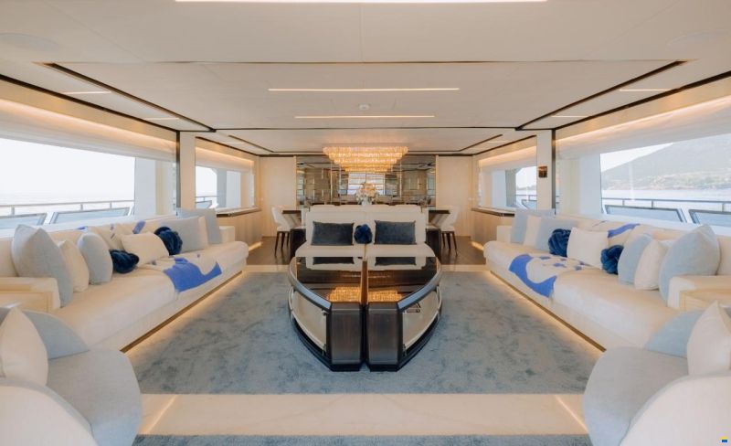 Majesty 120