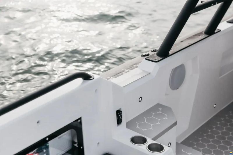 Arksen 10.8 Custom Trophy