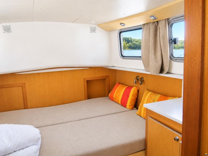 Locaboat 1107W
