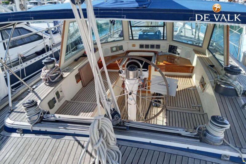 Hallberg-Rassy 49