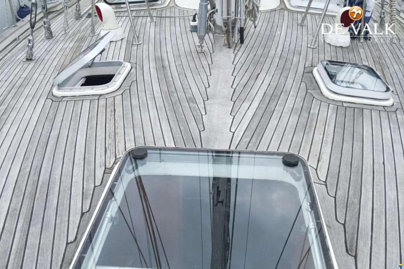 Hallberg-Rassy 49