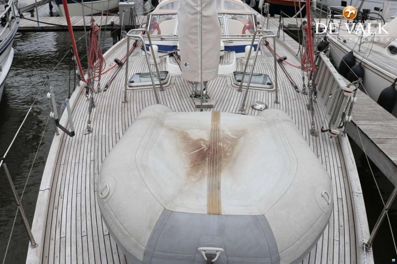 Hallberg-Rassy 42 E
