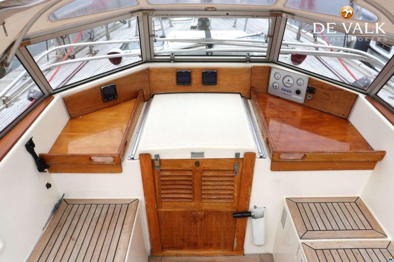 Hallberg-Rassy 42 E