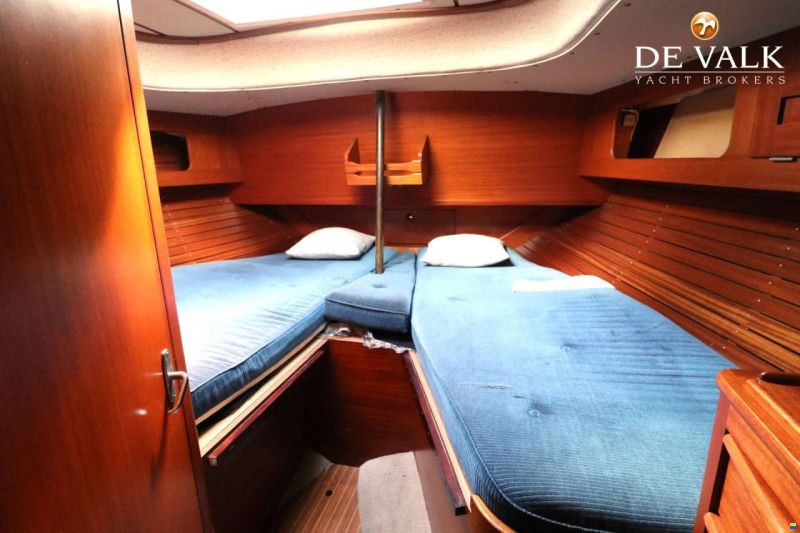Hallberg-Rassy 42 E