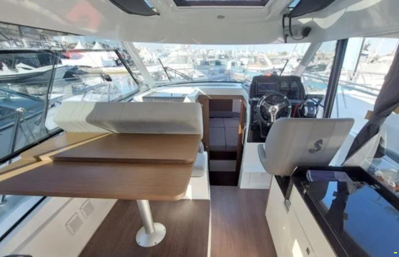 Beneteau Antares 9