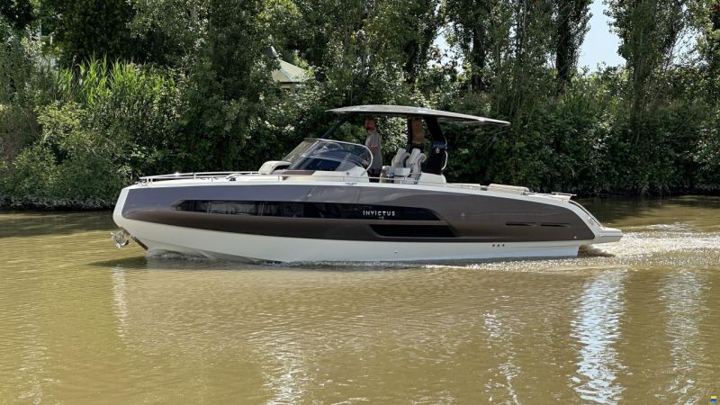 Invictus GT 320