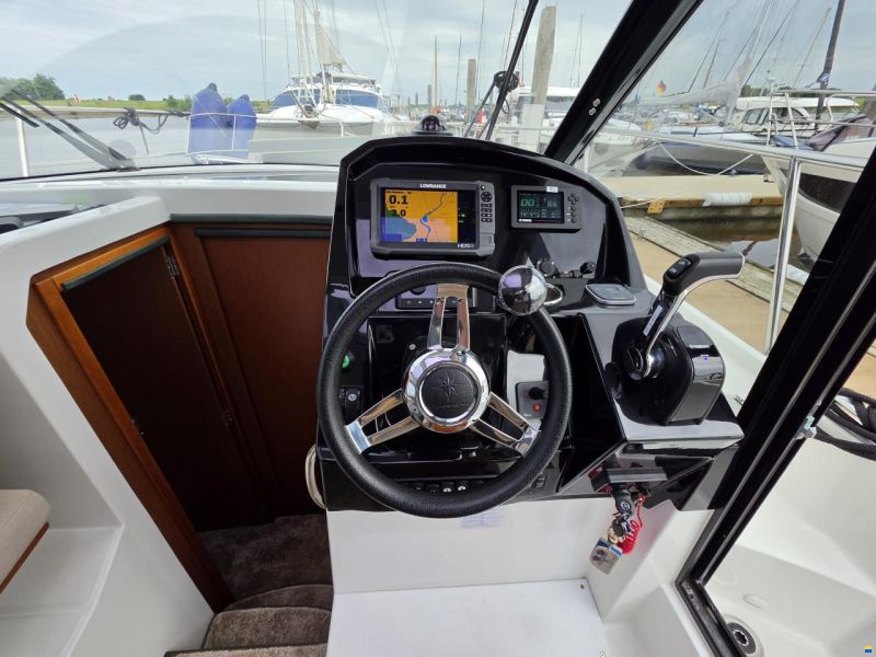 Jeanneau Merry Fisher 895 Serie 1