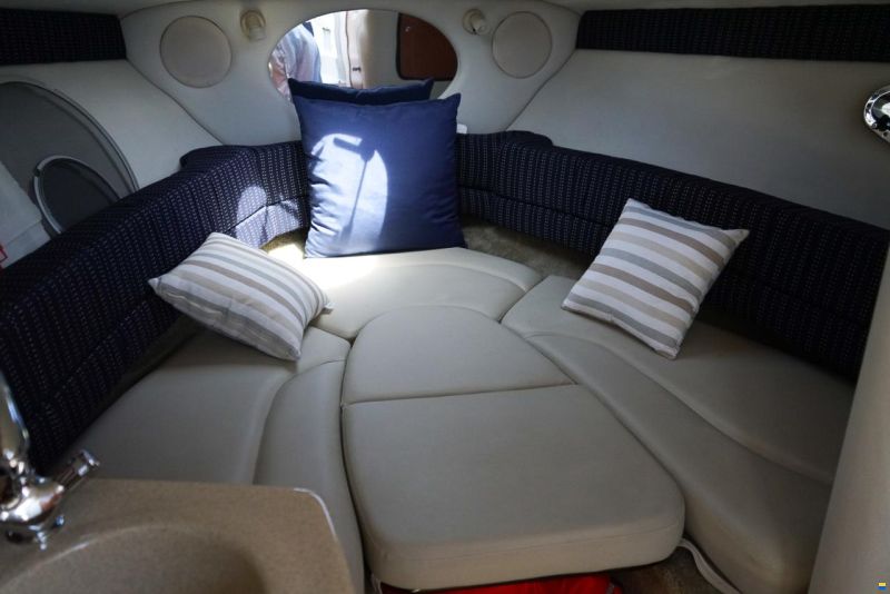 Crownline 250CR