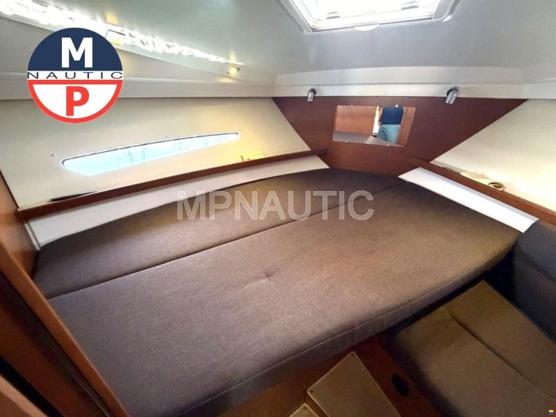 Jeanneau Merry Fisher 10