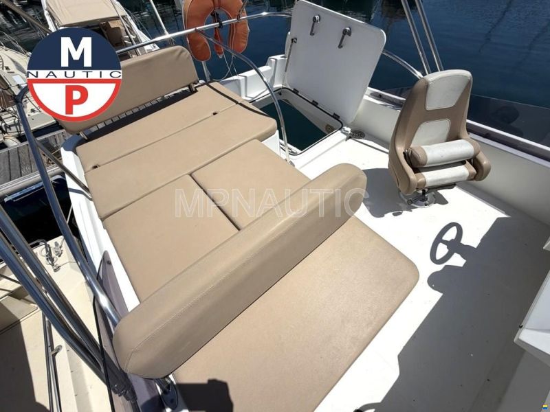 Jeanneau Merry Fisher 10