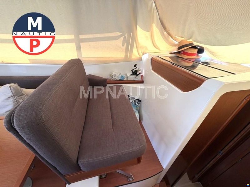 Jeanneau Merry Fisher 10