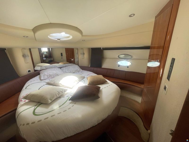 Azimut 42 flybridge
