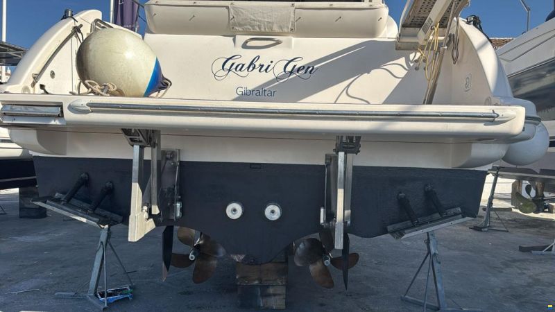Azimut 40