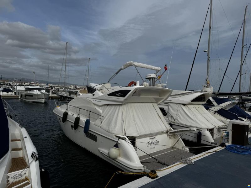 Azimut 40