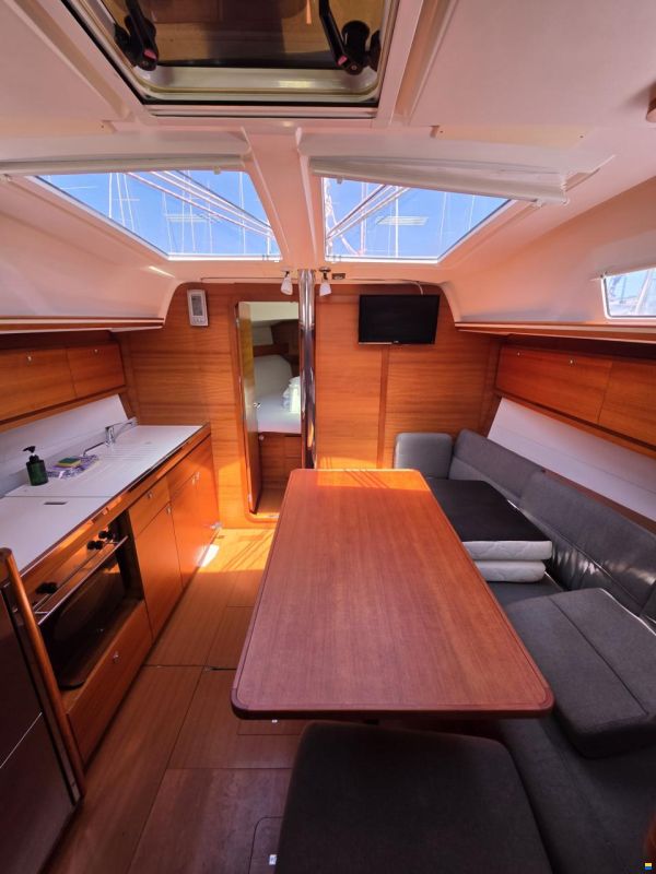 Dufour 382 GRAND LARGE