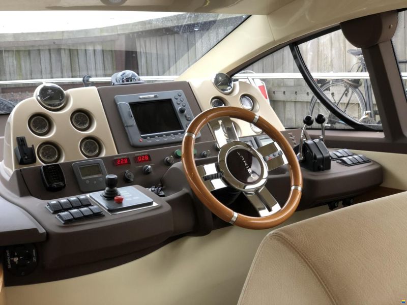 Azimut 43 Fly