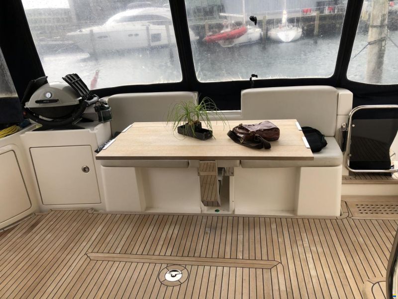 Azimut 43 Fly