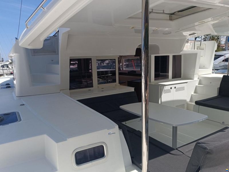 Lagoon 450F