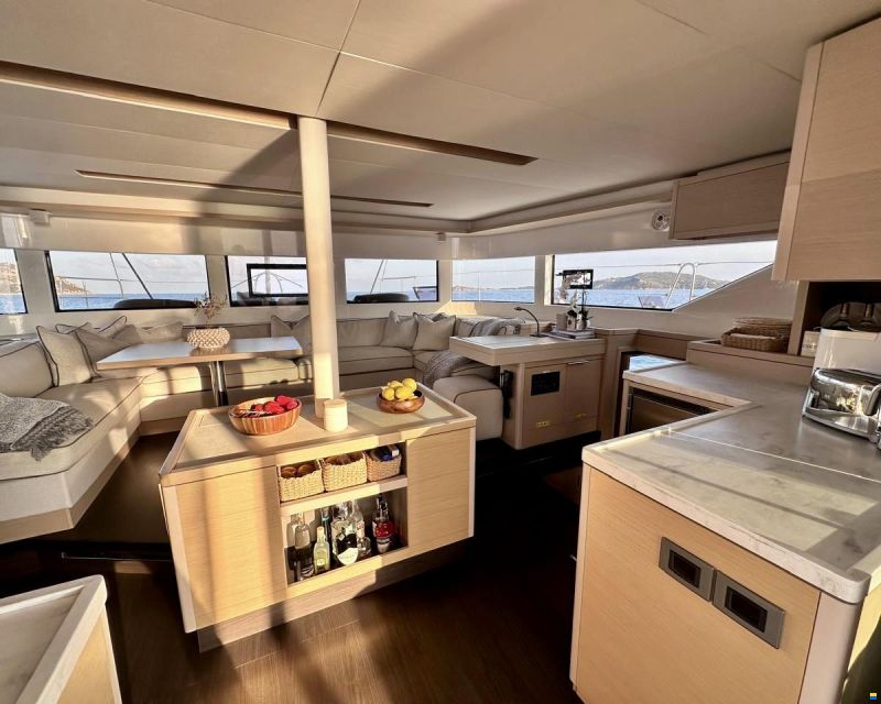 Lagoon 50