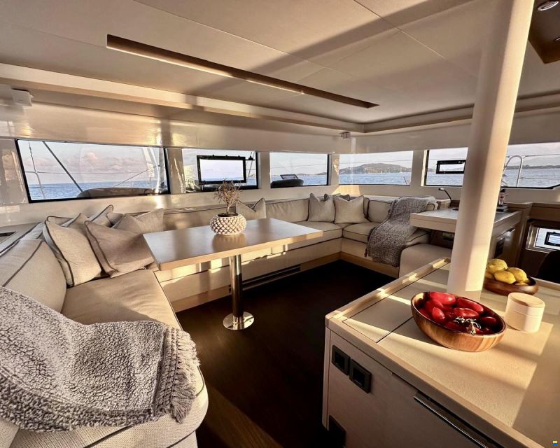 Lagoon 50