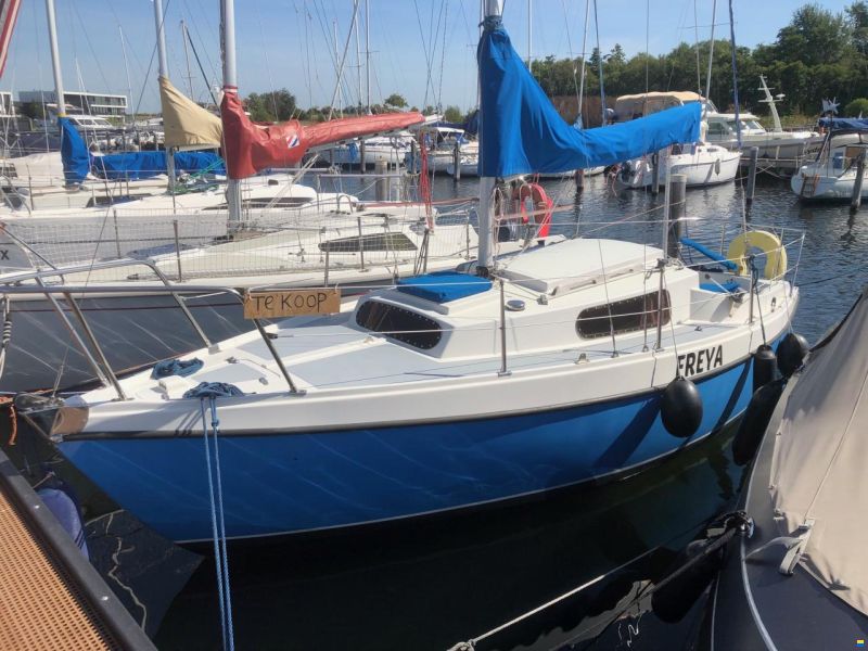 Kievit 680 / 22
