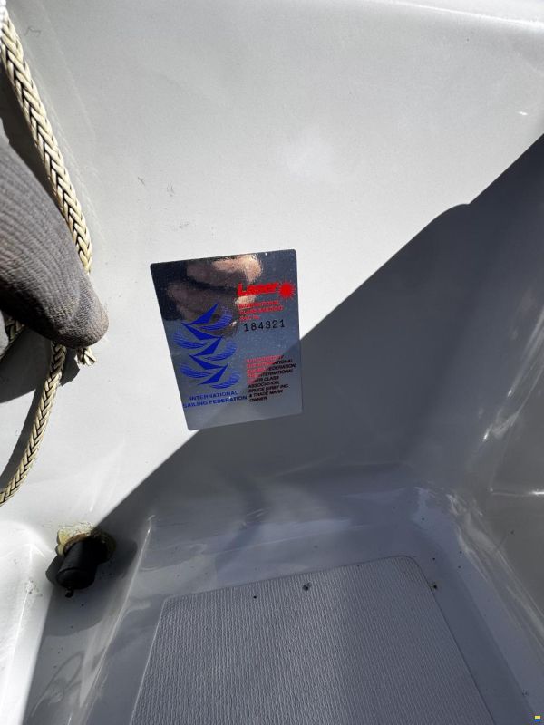 Performance Sailcraft Laser Standard ILCA7