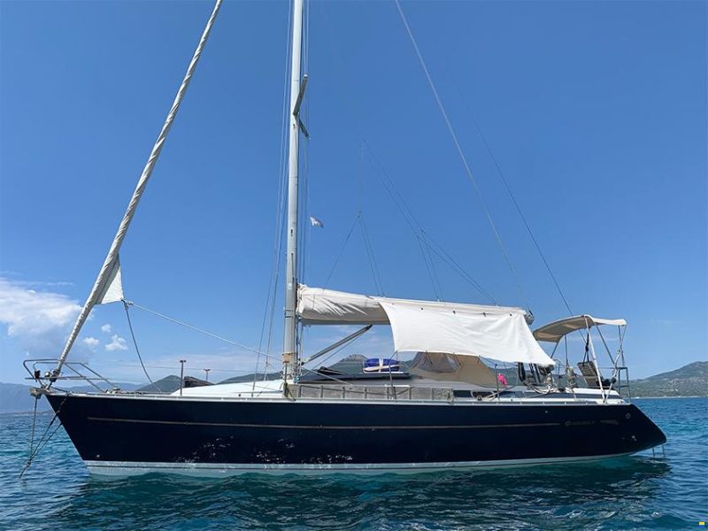 Grand Soleil 37