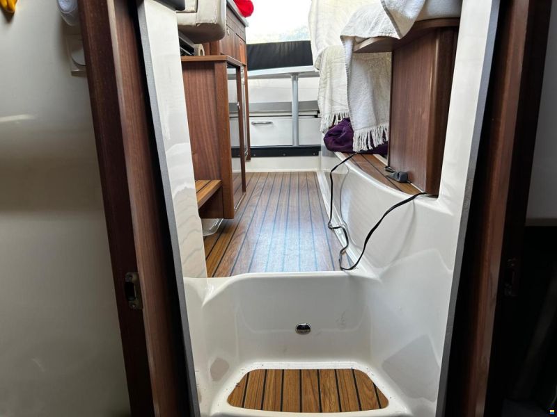 Quicksilver 855 Cruiser