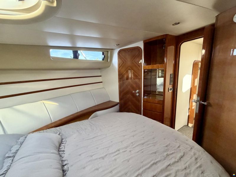 Azimut 46 Fly