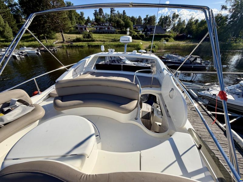 Azimut 46 Fly