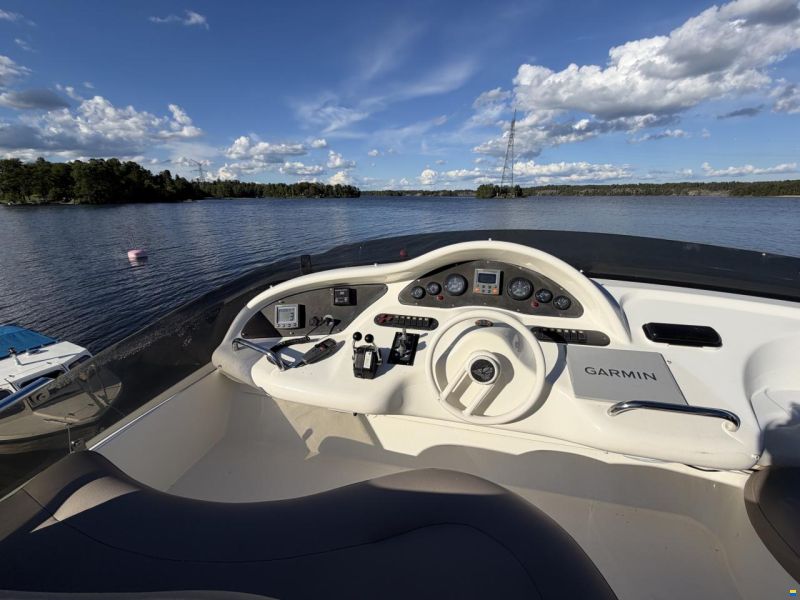 Azimut 46 Fly