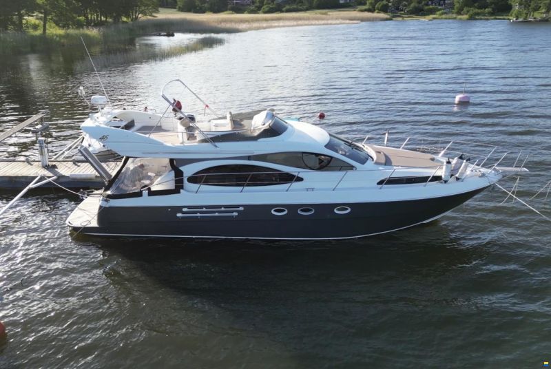 Azimut 46 Fly