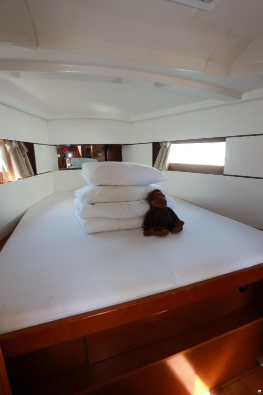 Beneteau Oceanis 38.1