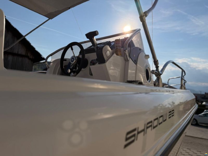 Ranieri Shadow 22