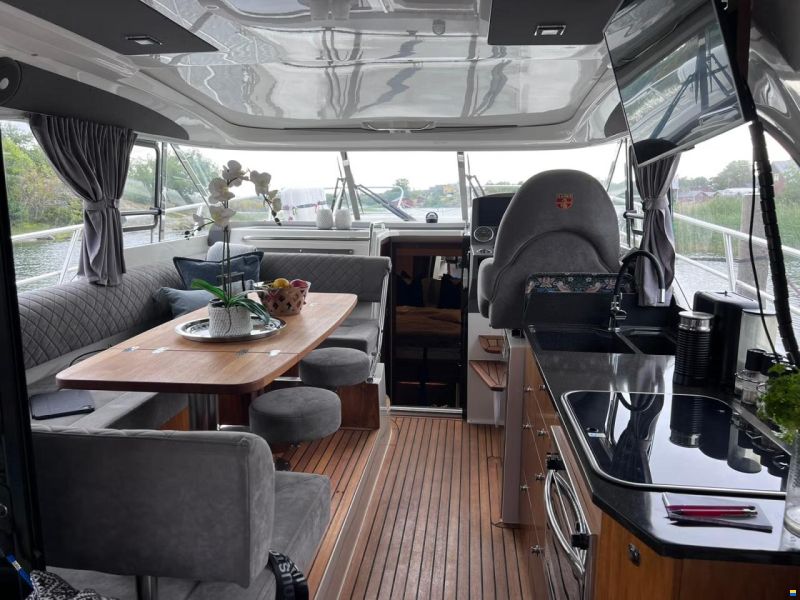 Marex 375