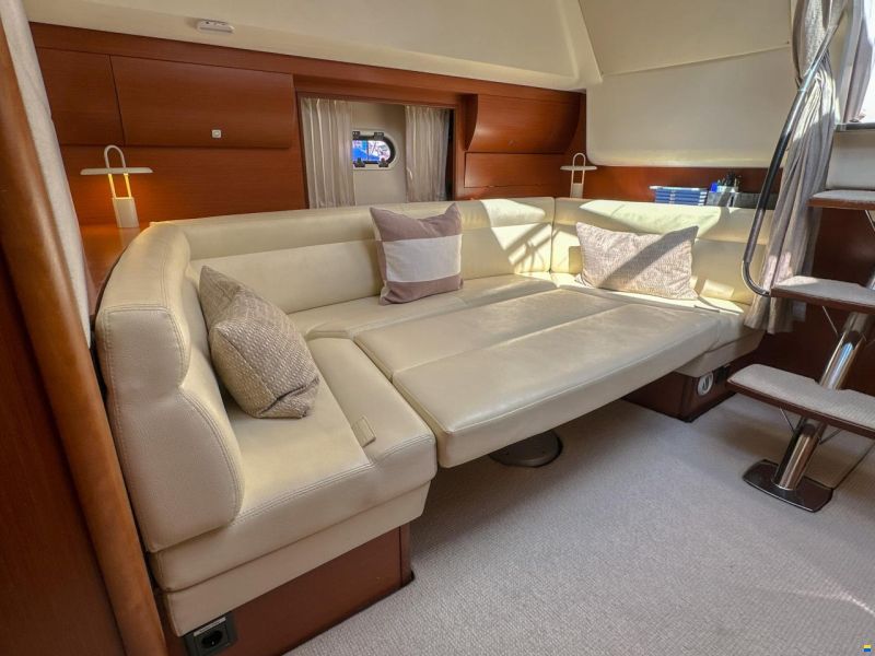Prestige 390S