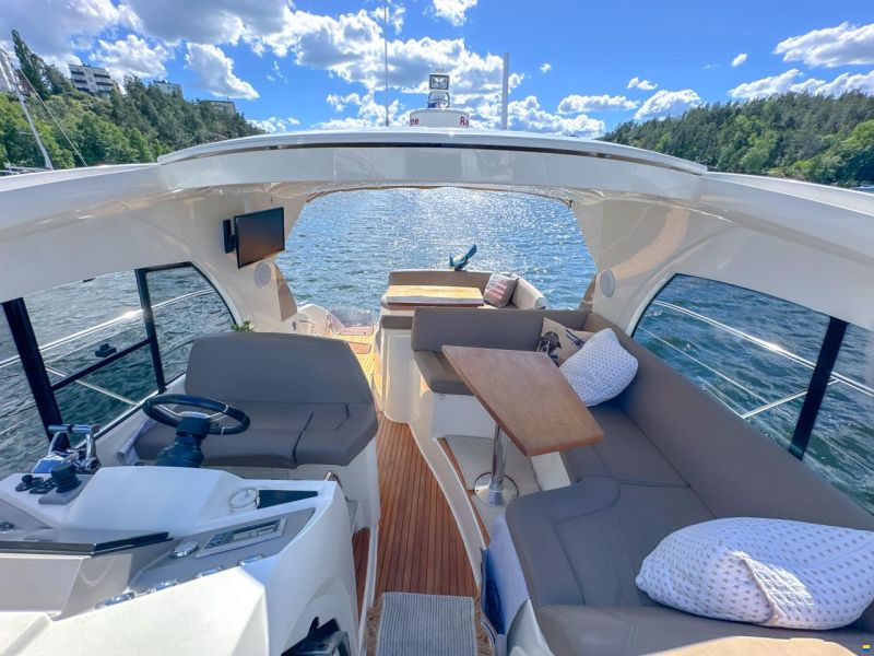 Prestige 390S