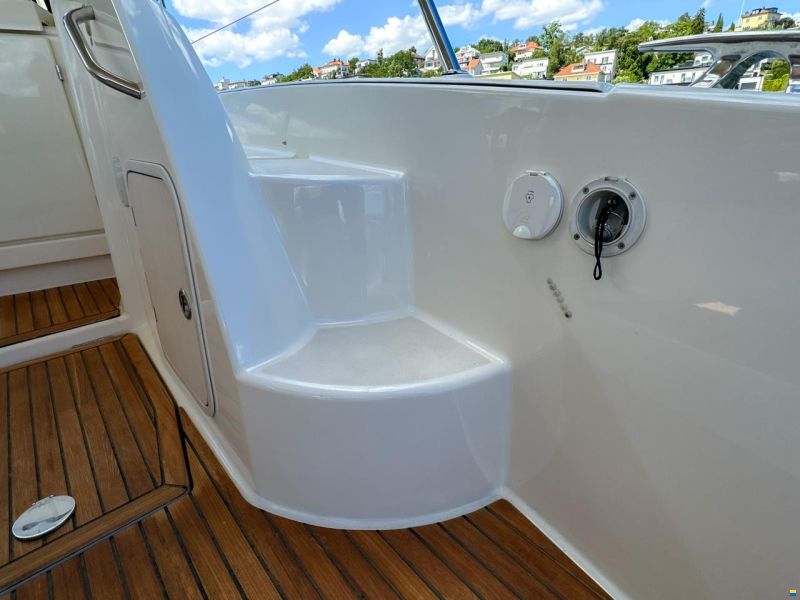 Prestige 390S