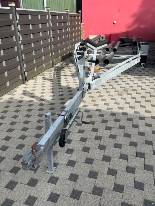 Schwerlast-Bootstrailer-Tandemachse