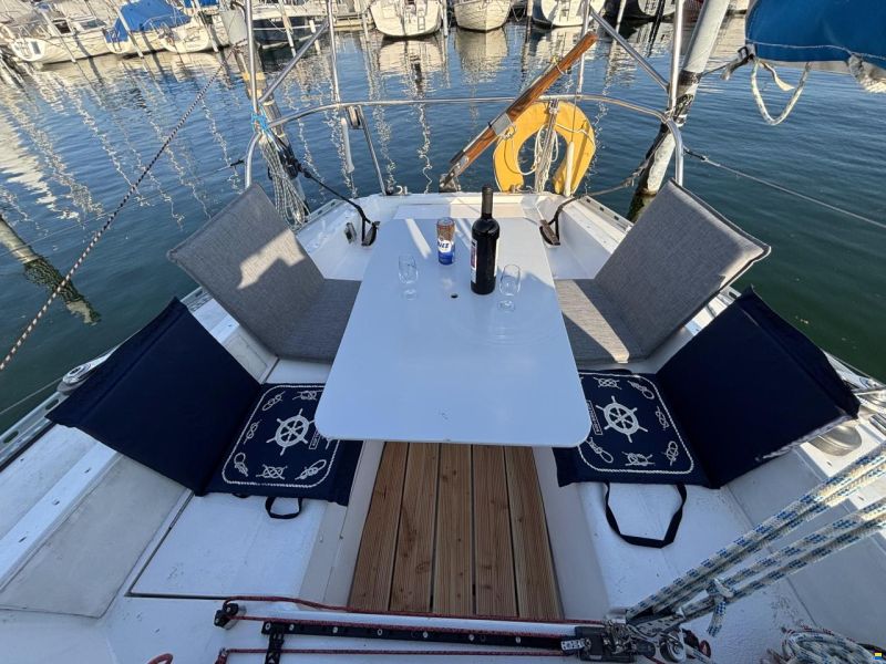 Yachting France Très beau voilier