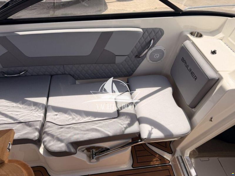 Bayliner VR 5