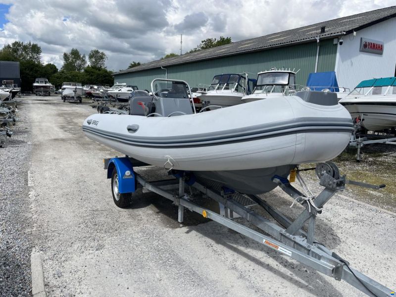 Brig F420T Falcon Tender